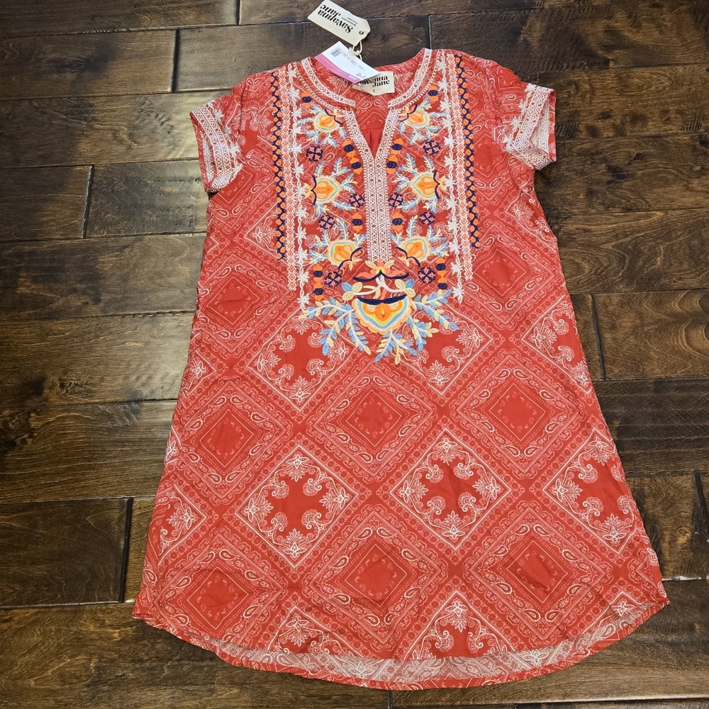 NWT Savanna Jane Dress Size S Red